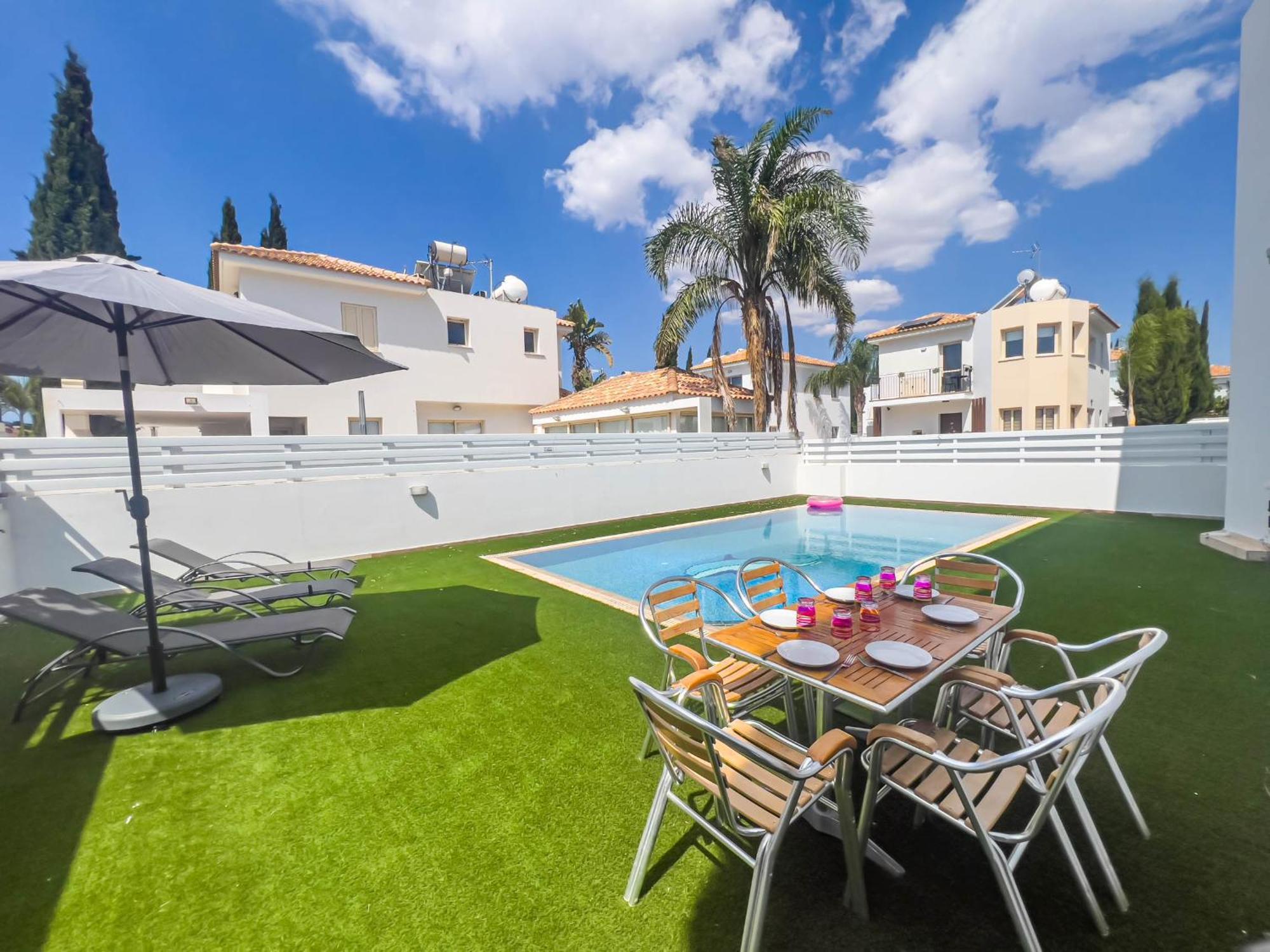 Villa Dolce Vita Protaras Exterior photo